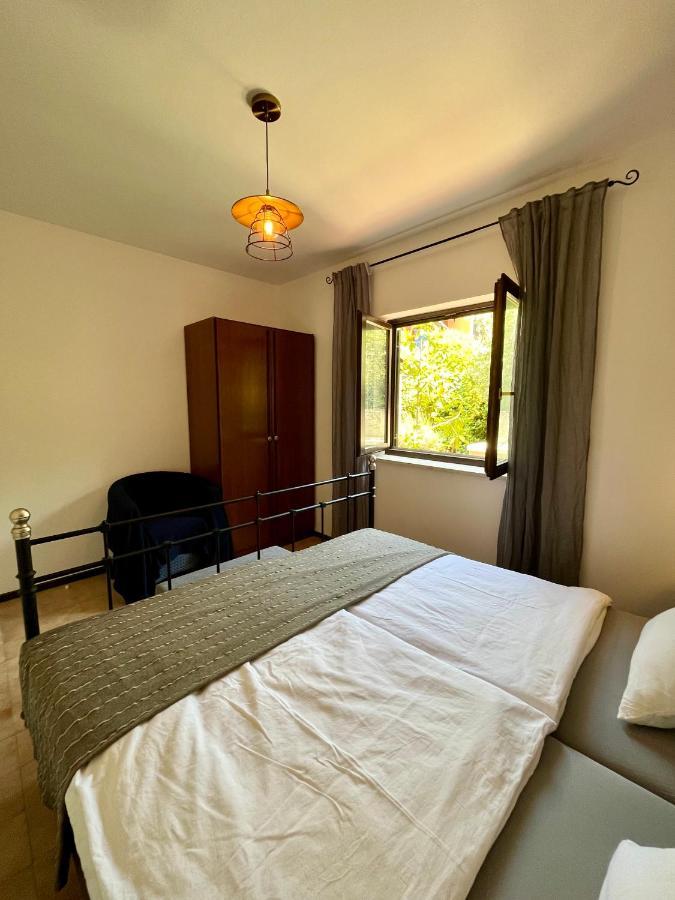 Apartmani Zora Крес Екстериор снимка