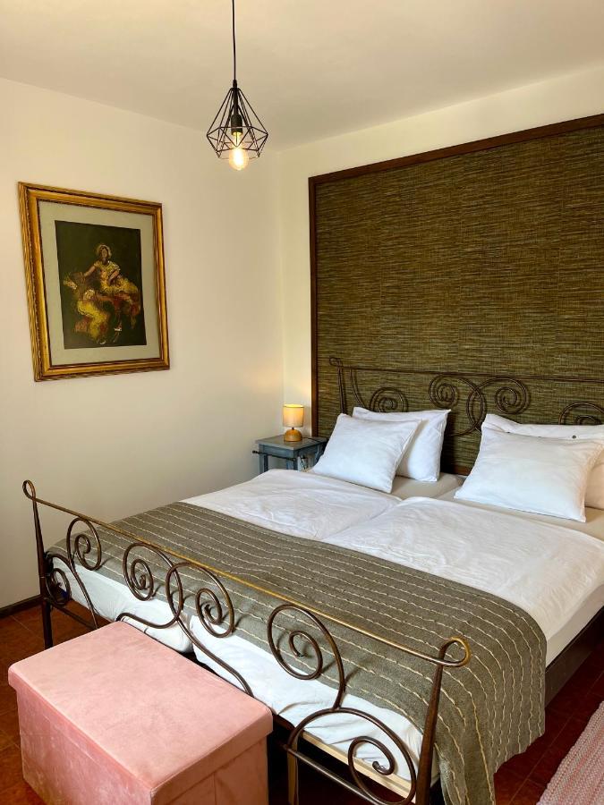 Apartmani Zora Крес Екстериор снимка